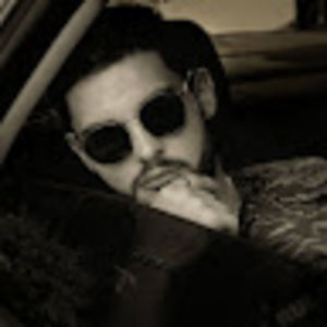 Meet your Posher, Denis